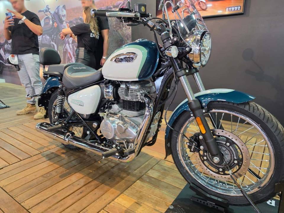 Ch&iacute;nh thức ra mắt &lsquo;vua c&ocirc;n tay&rsquo; mới thiết kế kh&aacute;c hẳn Yamaha Exciter, trang bị vượt xa Honda Winner R, gi&aacute; rẻ ảnh 1