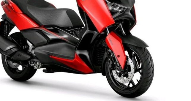 Tin xe trưa 11/8: Yamaha ra mắt &lsquo;&ocirc;ng ho&agrave;ng xe ga&rsquo; mới đẳng cấp hơn Honda Air Blade, &lsquo;hạ đo v&aacute;n&rsquo; SH