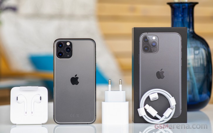 iPhone 3 mắt rẻ nhất Việt Nam l&agrave; đ&acirc;y, sang, xịn hơn iPhone 17e mới, đe nẹt Galaxy S26