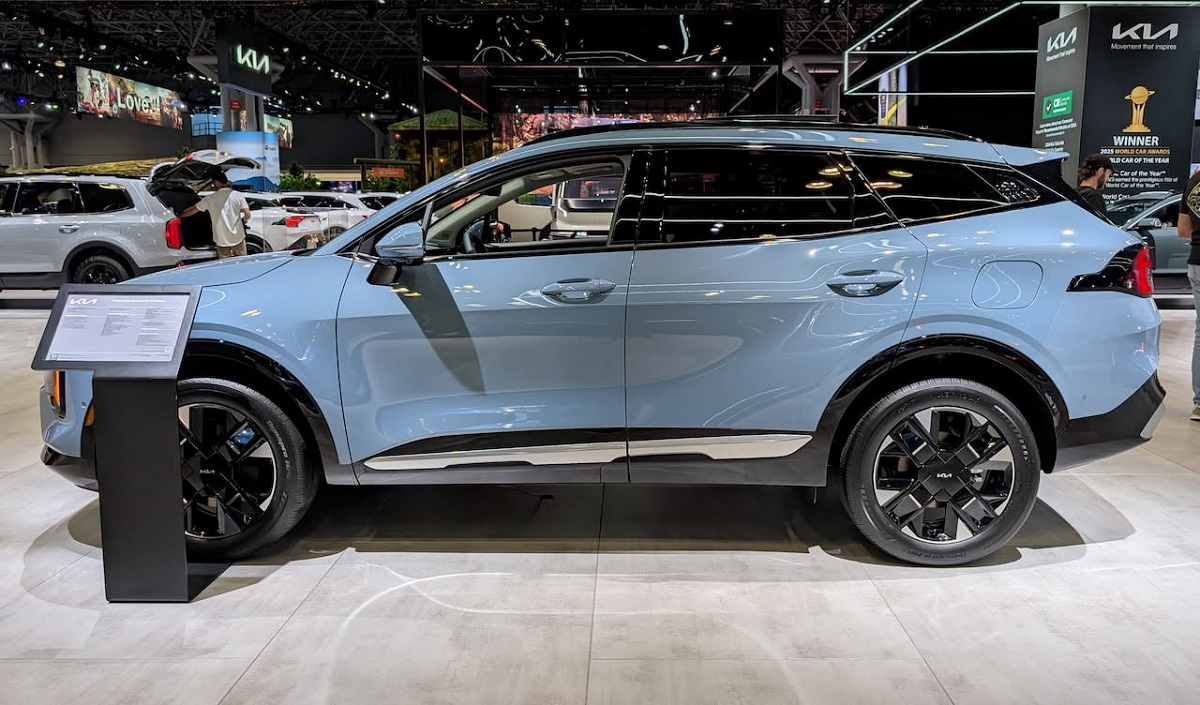 Kia ch&iacute;nh thức ra mắt mẫu SUV 5 chỗ đẹp long lanh gi&aacute; 839 triệu đồng: X&eacute; v&eacute; Mazda CX-5 v&agrave; Honda CR-V