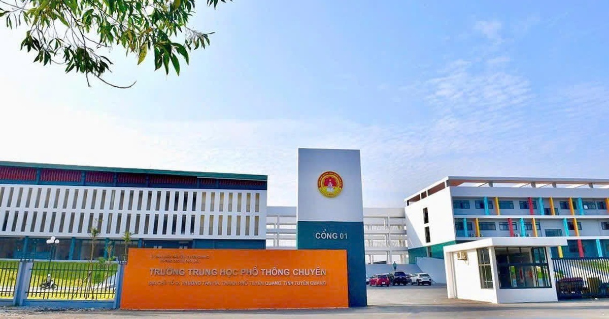 Th&iacute; sinh c&oacute; điểm thi lại thấp nhất Chuy&ecirc;n Tuy&ecirc;n Quang: 3 m&ocirc;n dưới trung b&igrave;nh, To&aacute;n bao nhi&ecirc;u điểm?