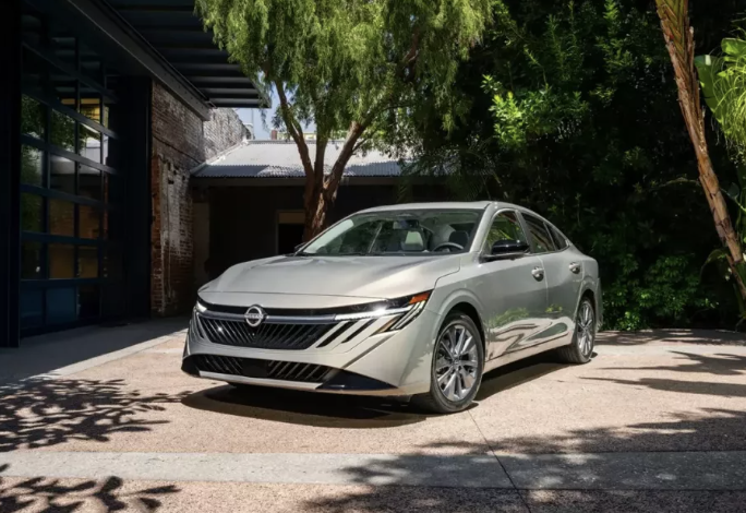 Điểm tin &ocirc; t&ocirc; 21/8: Nissan Sentra 2027 ch&iacute;nh thức tr&igrave;nh l&agrave;ng, Cập nhật gi&aacute; xe Skoda th&aacute;ng 8 n&agrave;y