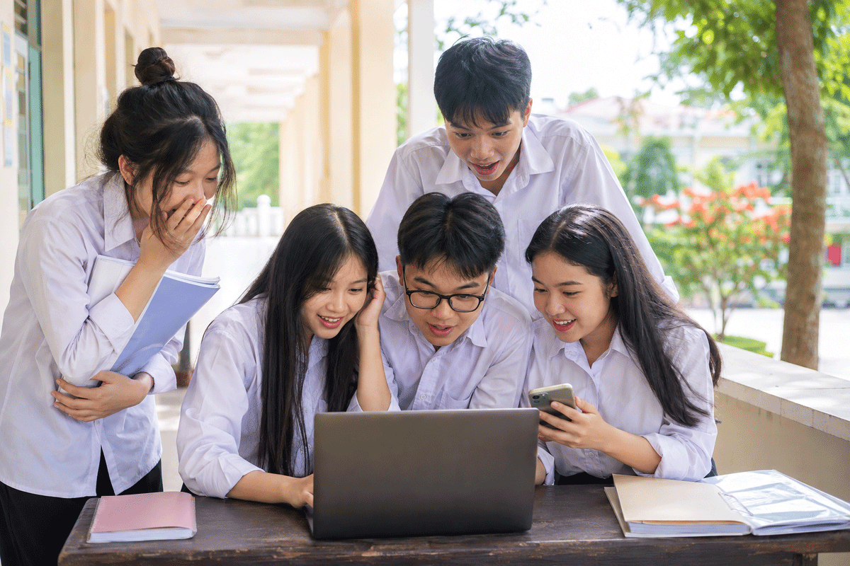 Điểm thi lại kh&ocirc;ng phải &lsquo;tấm v&eacute;&rsquo; ch&iacute;nh đưa học sinh Chuy&ecirc;n Tuy&ecirc;n Quang v&agrave;o loạt trường tốp đầu