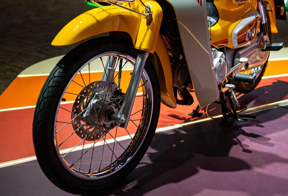 Honda ch&iacute;nh thức mở b&aacute;n &lsquo;huyền thoại xe số&rsquo; 110cc mới gi&aacute; 40 triệu đồng: Thiết kế sang hơn cả Future