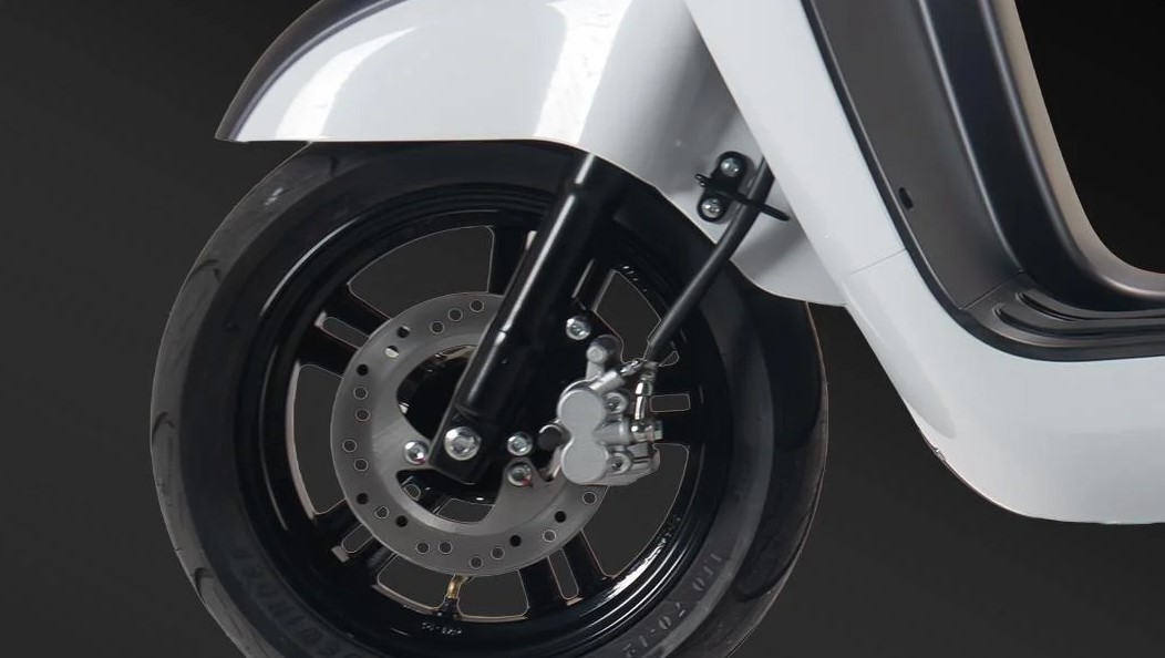&lsquo;Vua xe ga&rsquo; 150cc mới thiết kế ch&iacute;nh thức ra mắt: Thiết kế &lsquo;n&eacute;t&rsquo; hơn cả Honda SH v&agrave; SH Mode, gi&aacute; 69,5 triệu đồng ảnh 4