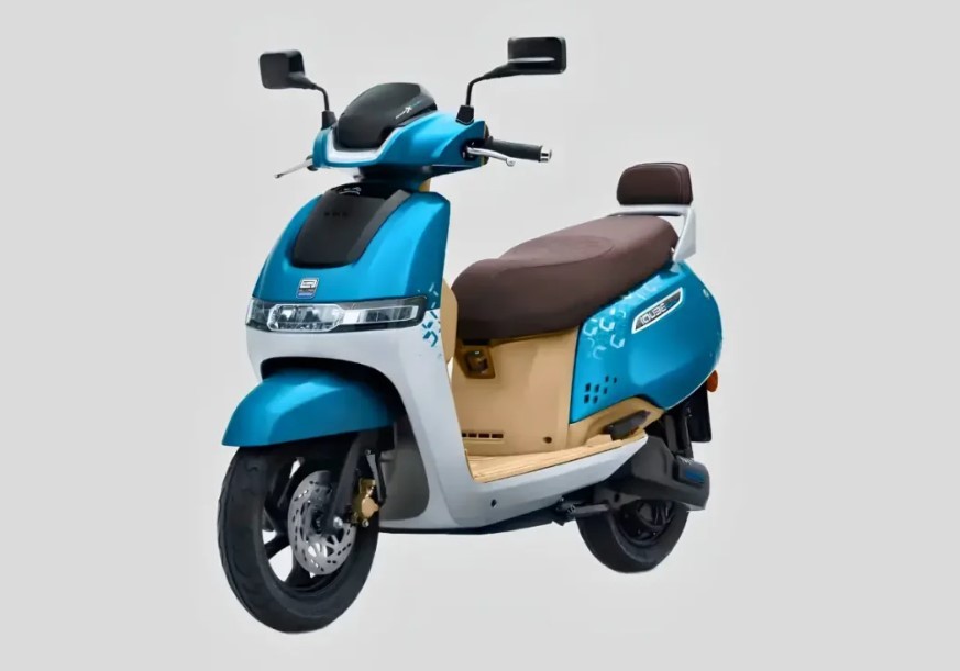 &lsquo;Cơn &aacute;c mộng&rsquo; của Honda Vision ch&iacute;nh thức ra mắt: Thiết kế độc đ&aacute;o hơn SH Mode, gi&aacute; chỉ 38,4 triệu đồng ảnh 1