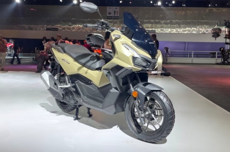 Honda ch&iacute;nh thức ra mắt &lsquo;vua xe ga&rsquo; 160cc mới: Thiết kế &lsquo;chất&rsquo; hơn cả SH 160i v&agrave; Air Blade, gi&aacute; 50 triệu đồng ảnh 2