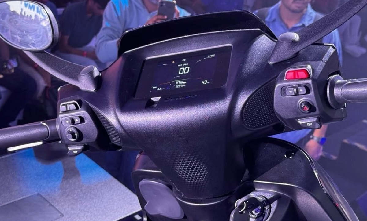 Qu&ecirc;n Honda Vision đi, &lsquo;xe ga quốc d&acirc;n&rsquo; mới ch&iacute;nh thức ra mắt gi&aacute; 30 triệu đồng, nh&igrave;n đẹp hơn SH Mode