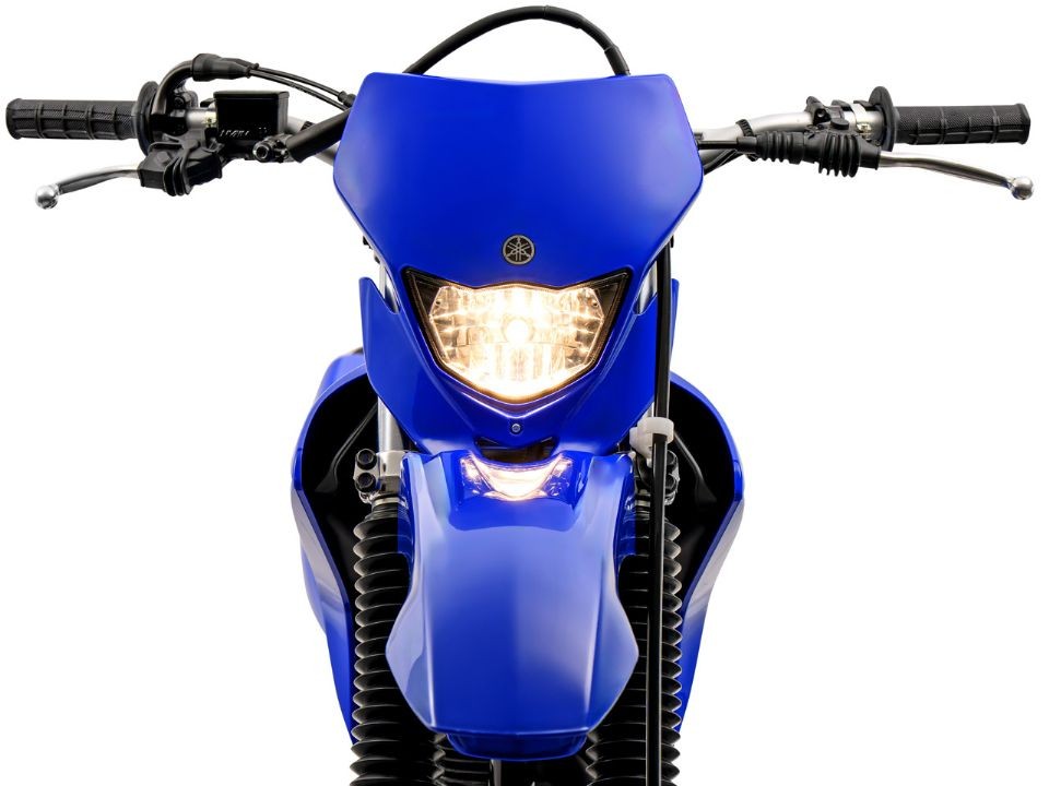 Yamaha ch&iacute;nh thức ra mắt &lsquo;vua c&ocirc;n tay&rsquo; mới với gi&aacute; mềm: Động cơ 223cc vượt trội Exciter, phong c&aacute;ch kh&aacute;c Honda Winner R ảnh 5