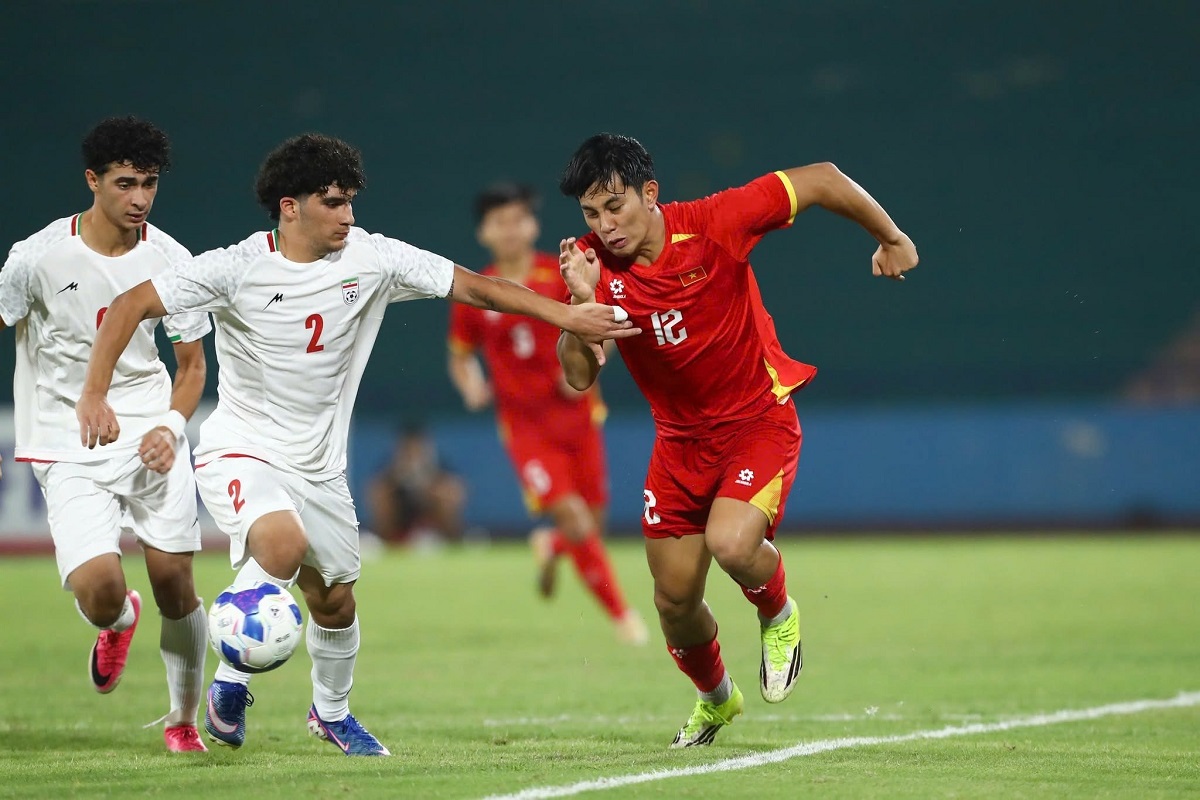 Danh s&aacute;ch 16 đội tham dự VCK U20 ch&acirc;u &Aacute; 2027: U20 Việt Nam bị Th&aacute;i Lan bỏ xa, Indonesia tạo địa chấn