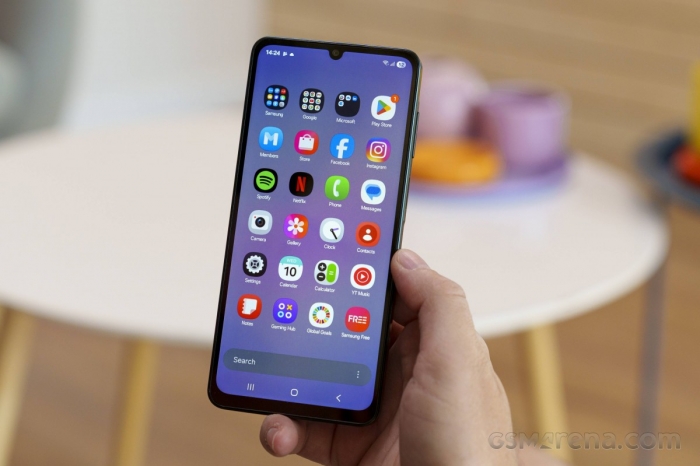 Vua Android gi&aacute; rẻ Galaxy A07 của Samsung rẻ như b&egrave;o đầu th&aacute;ng 9, m&agrave;n lớn camera k&eacute;p như iPhone 17