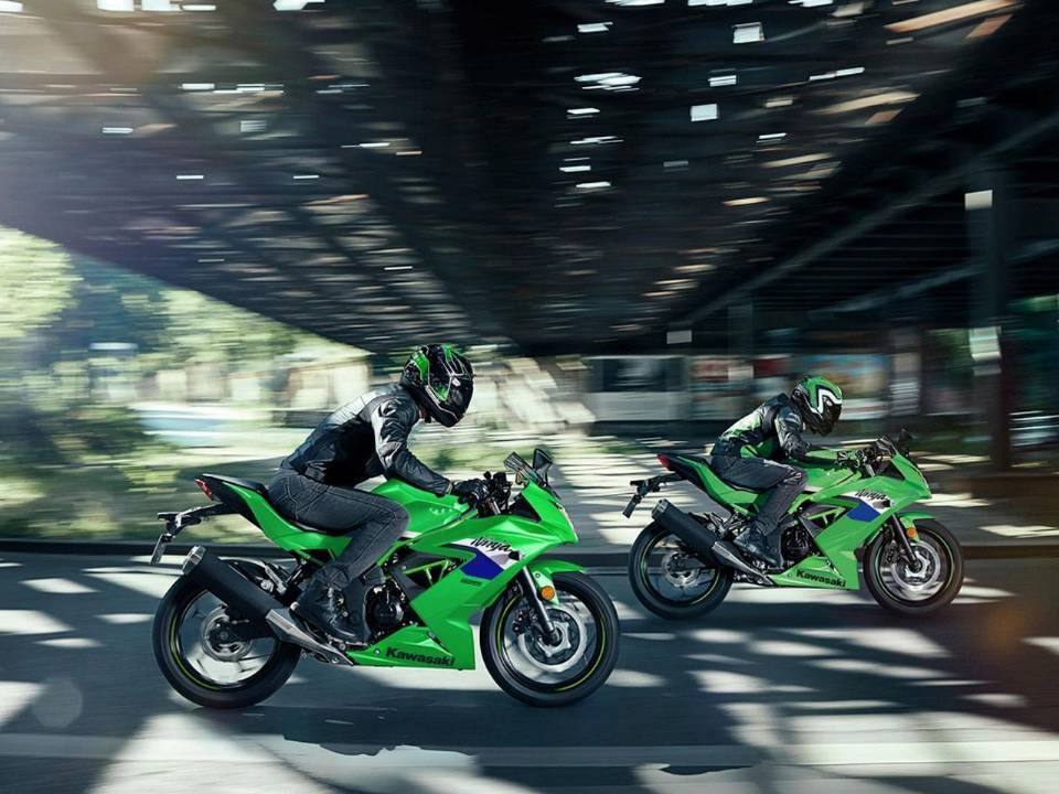 &lsquo;Vua c&ocirc;n tay&rsquo; 125cc mới của Nhật ch&iacute;nh thức ra mắt: C&oacute; ABS 2 k&ecirc;nh xịn hơn cả Yamaha Exciter v&agrave; Honda Winner R, gi&aacute; 'mềm' ảnh 3