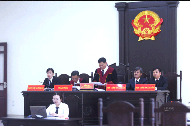 4-anh-em-ruot-tranh-chap-dat-4