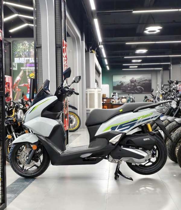 Honda ch&iacute;nh thức mở b&aacute;n &lsquo;vua xe ga&rsquo; 150cc mới: &lsquo;N&eacute;t&rsquo; hơn SH, c&oacute; ABS 2 k&ecirc;nh v&agrave; TCS tr&ecirc;n cơ Air Blade, gi&aacute; 58 triệu đồng ảnh 6