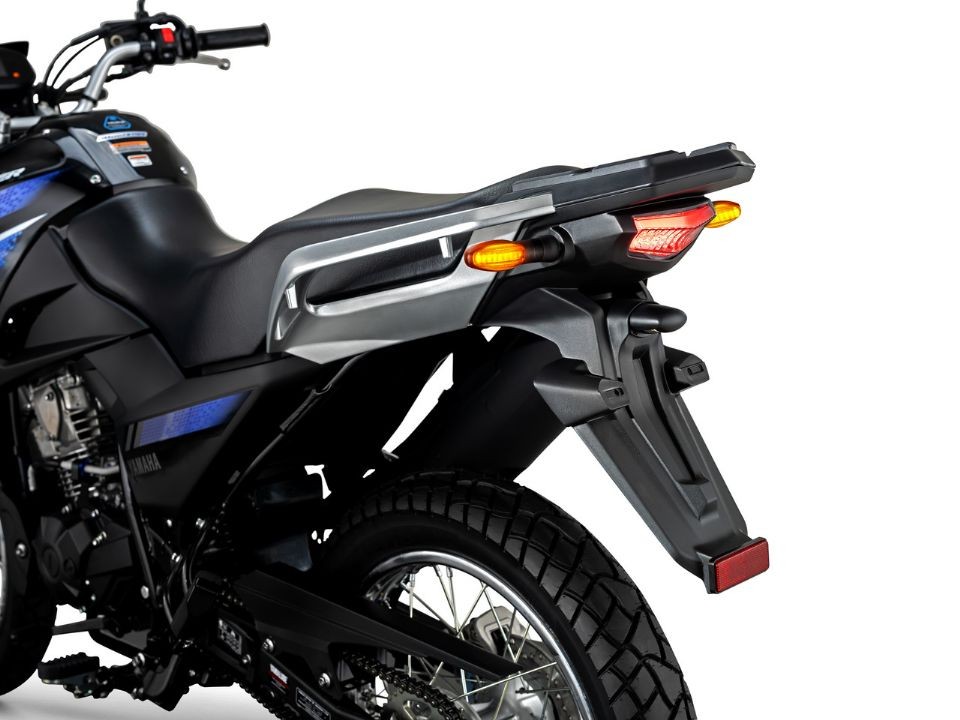 Yamaha ch&iacute;nh thức ra mắt &lsquo;vua c&ocirc;n tay&rsquo; 150cc mới thiết kế ấn tượng hơn Exciter, c&oacute; ABS như Honda Winner R, gi&aacute; mềm ảnh 4