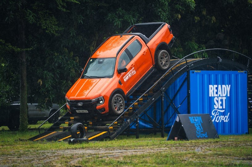 Ford Việt Nam mang đến loạt ưu đ&atilde;i th&aacute;ng 9 v&agrave; triển khai chuỗi trải nghiệm Ready Set Ford tr&ecirc;n to&agrave;n quốc ảnh 1
