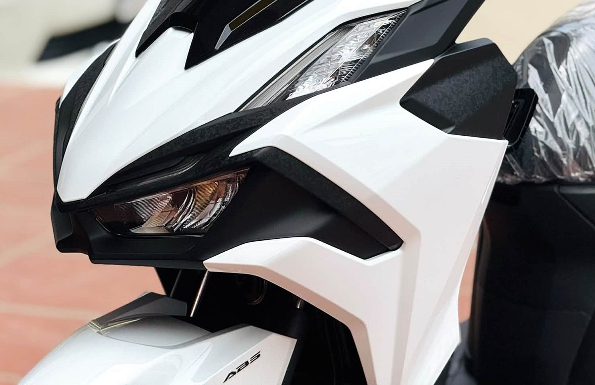 Honda ch&iacute;nh thức ra mắt &lsquo;vua xe ga&rsquo; 160cc mới gi&aacute; 95 triệu đồng: Thiết kế đẹp hơn Air Blade v&agrave; Vario