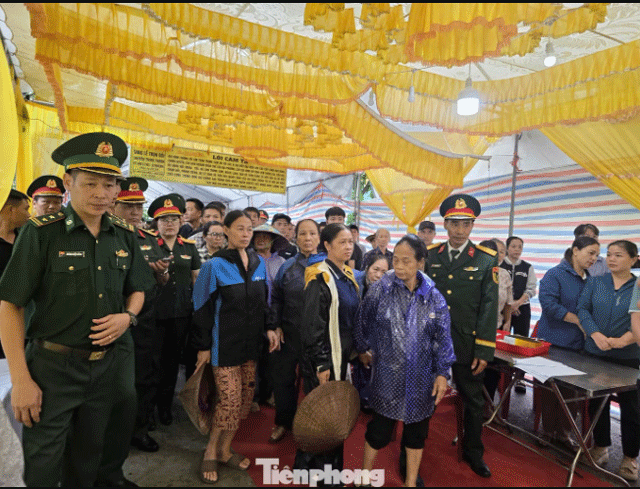 Tang-le-trung-ta-tran-van-tung-6