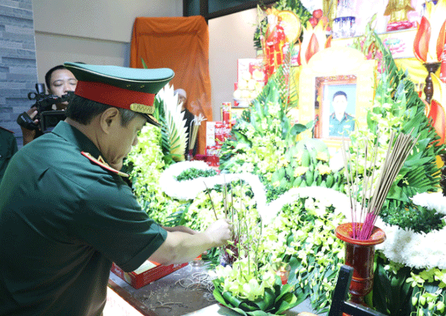 Thieu-ta-hy-sinh-khi-cuu-nguoi-2