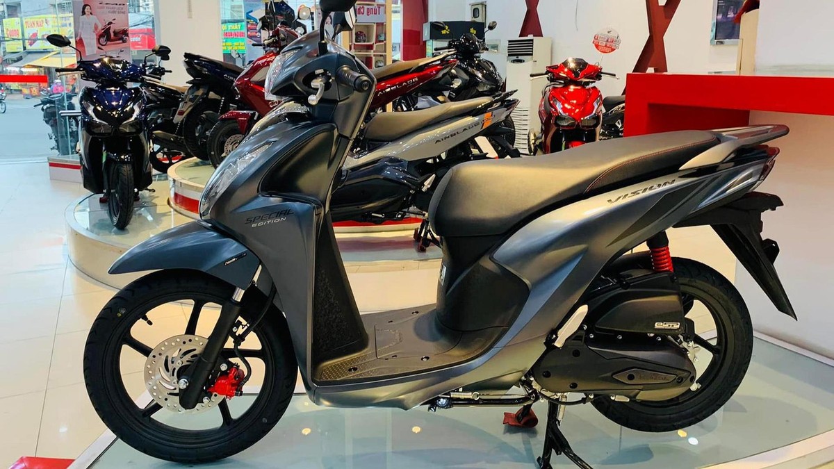 Bảng gi&aacute; xe Honda Vision 2026 giữa th&aacute;ng 9/2026: Giảm mất phanh, được săn đ&oacute;n hơn cả LEAD v&agrave; SH Mode