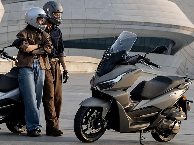 Tin xe hot 18/9: Ra mắt &lsquo;vua xe ga&rsquo; 150cc mới c&oacute; ABS 2 k&ecirc;nh như Honda SH, gi&aacute; 50 triệu đồng rẻ hơn SH Mode v&agrave; Air Blade