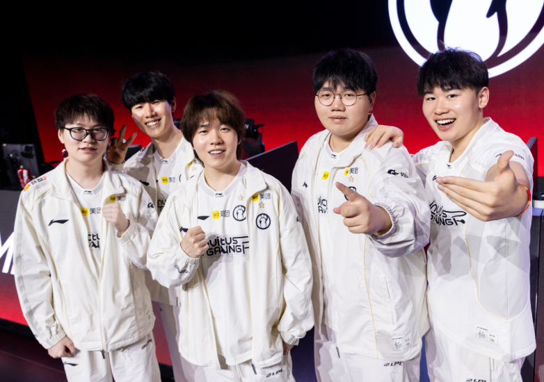 Invictus Gaming trở lại CKTG 2026 sau khi đ&aacute;nh bại JD Gaming, gi&agrave;nh suất cuối c&ugrave;ng của khu vực LPL