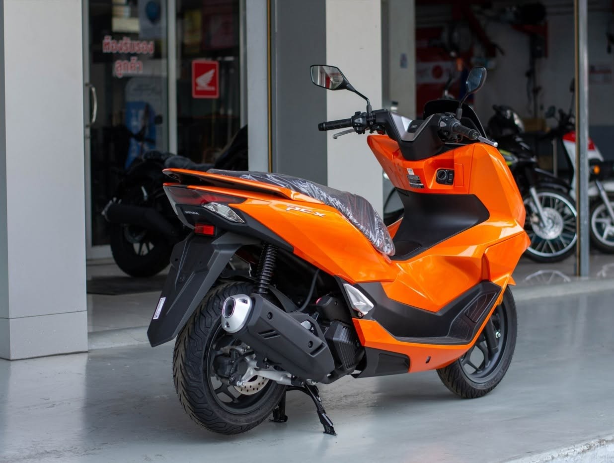 Honda ch&iacute;nh thức ra mắt &lsquo;vua xe ga&rsquo; 160cc mới tr&ocirc;ng &lsquo;chất&rsquo; hơn SH 160i, trang bị tr&ecirc;n cơ SH Mode v&agrave; Vario, gi&aacute; hấp dẫn ảnh 4