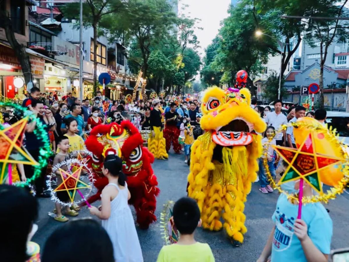 Dự b&aacute;o thời tiết Tết Trung thu tr&ecirc;n cả nước: H&agrave; Nội mưa d&ocirc;ng, nhiều nơi mưa rất to