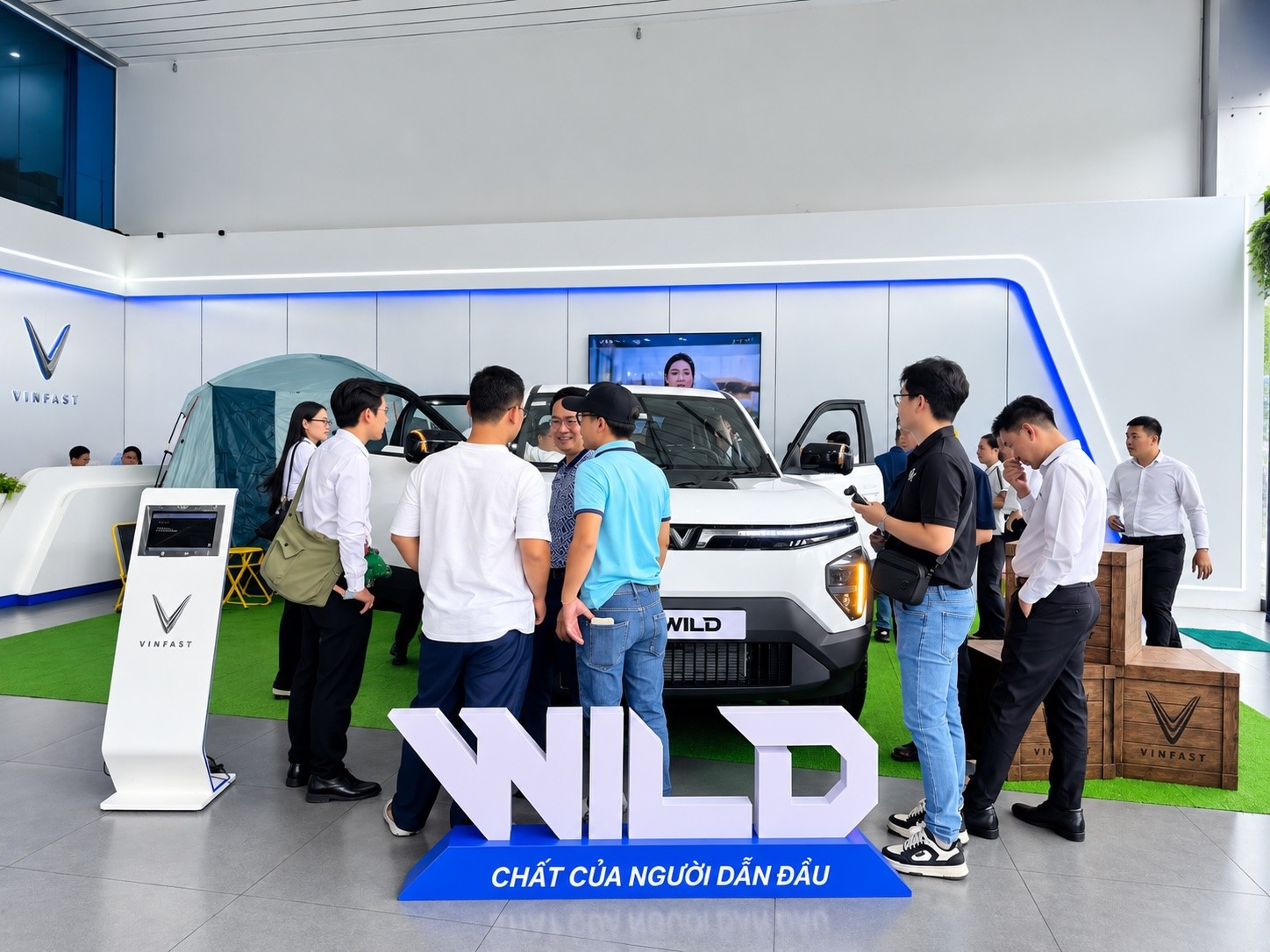 Ưu đ&atilde;i 104 triệu đồng, miễn ph&iacute; sạc: VinFast VF Wild hấp dẫn người cần b&aacute;n tải đi hằng ng&agrave;y ảnh 3