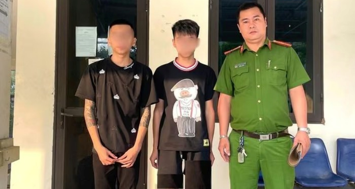 Danh t&iacute;nh hai thiếu ni&ecirc;n chặn đường đ&acirc;m người kh&aacute;c v&igrave; nghĩ bị &lsquo;nh&igrave;n đểu&rsquo;, c&ocirc;ng an quyết định khởi tố