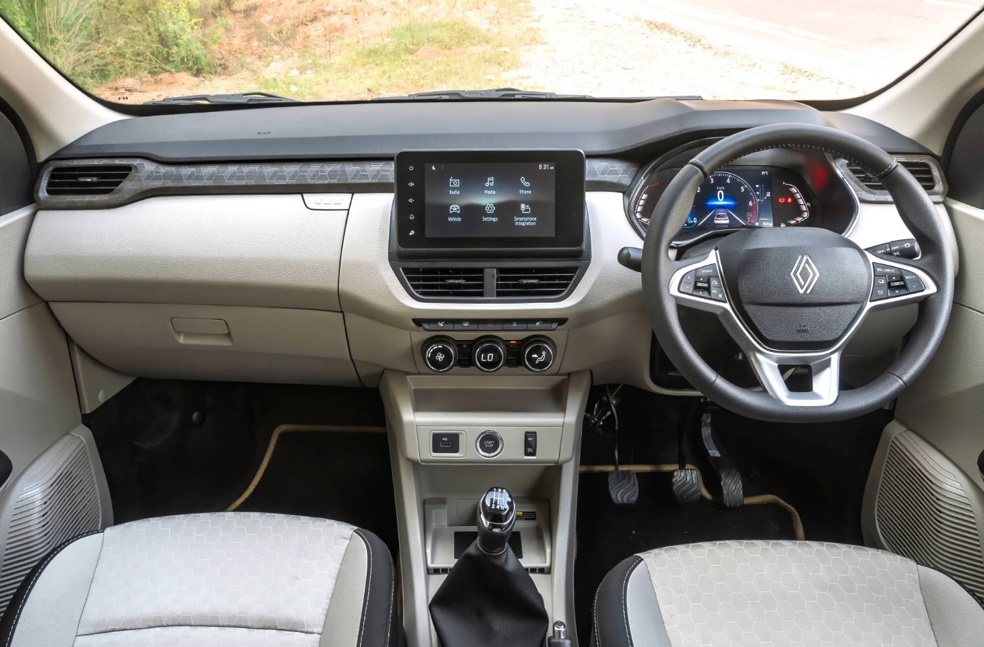 Mẫu MPV 7 chỗ &lsquo;quốc d&acirc;n&rsquo; mới đẹp lung linh ra mắt gi&aacute; 157 triệu đồng: Rẻ hơn Hyundai Grand i10, hạ bệ Mitsubishi Xpander ảnh 6