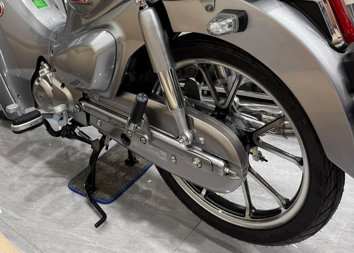 Qu&ecirc;n Future đi, &lsquo;vua xe số&rsquo; 125cc của Honda đ&atilde; về Việt Nam, thiết kế sang hơn Wave Alpha, gi&aacute; dễ mua