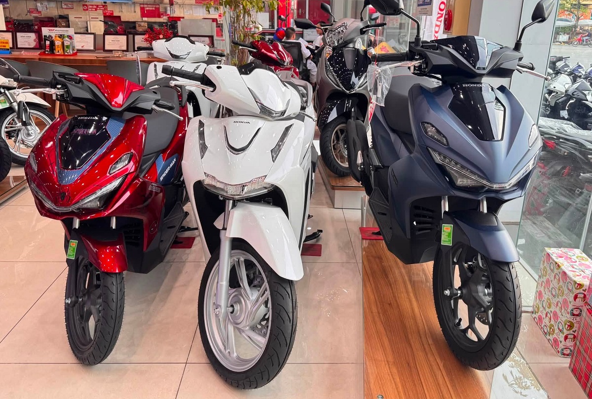 Bảng gi&aacute; xe m&aacute;y Honda cuối th&aacute;ng 9/2026 lao dốc kh&ocirc;ng phanh: SH, SH Mode cực rẻ, Air Blade chạm đ&aacute;y