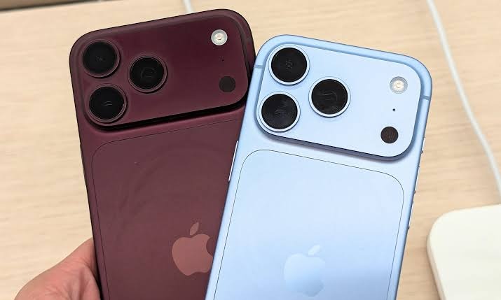 iPhone 18 Pro m&agrave;u đen bất ngờ sập gi&aacute;, v&igrave; sao phi&ecirc;n bản m&agrave;u n&agrave;y lại k&eacute;n người d&ugrave;ng đến vậy?