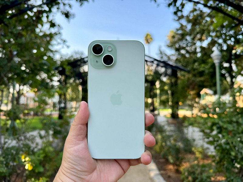 iphone-15-1790931599.png