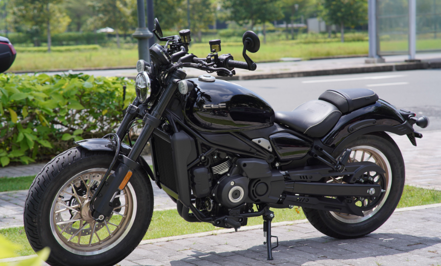 167 triệu đồng cho cruiser 450cc sang số tự động: CFMOTO 450CL-C AMT muốn \'đổi luật chơi\'?