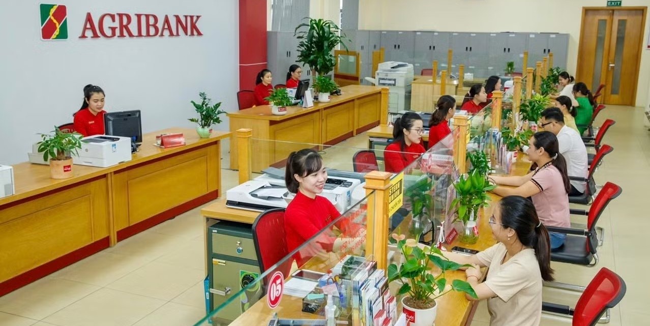 Agribank rao b&aacute;n khoản nợ hơn 126 tỷ đồng của c&ocirc;ng ty từng mang t&ecirc;n Nghệ sĩ Quyền Linh