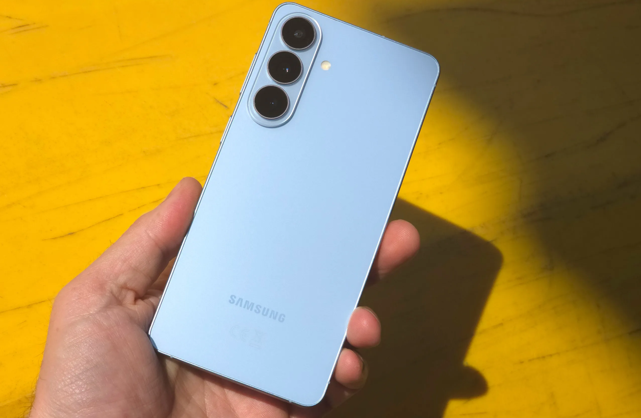 samsung-s26-plus-1791043264.png