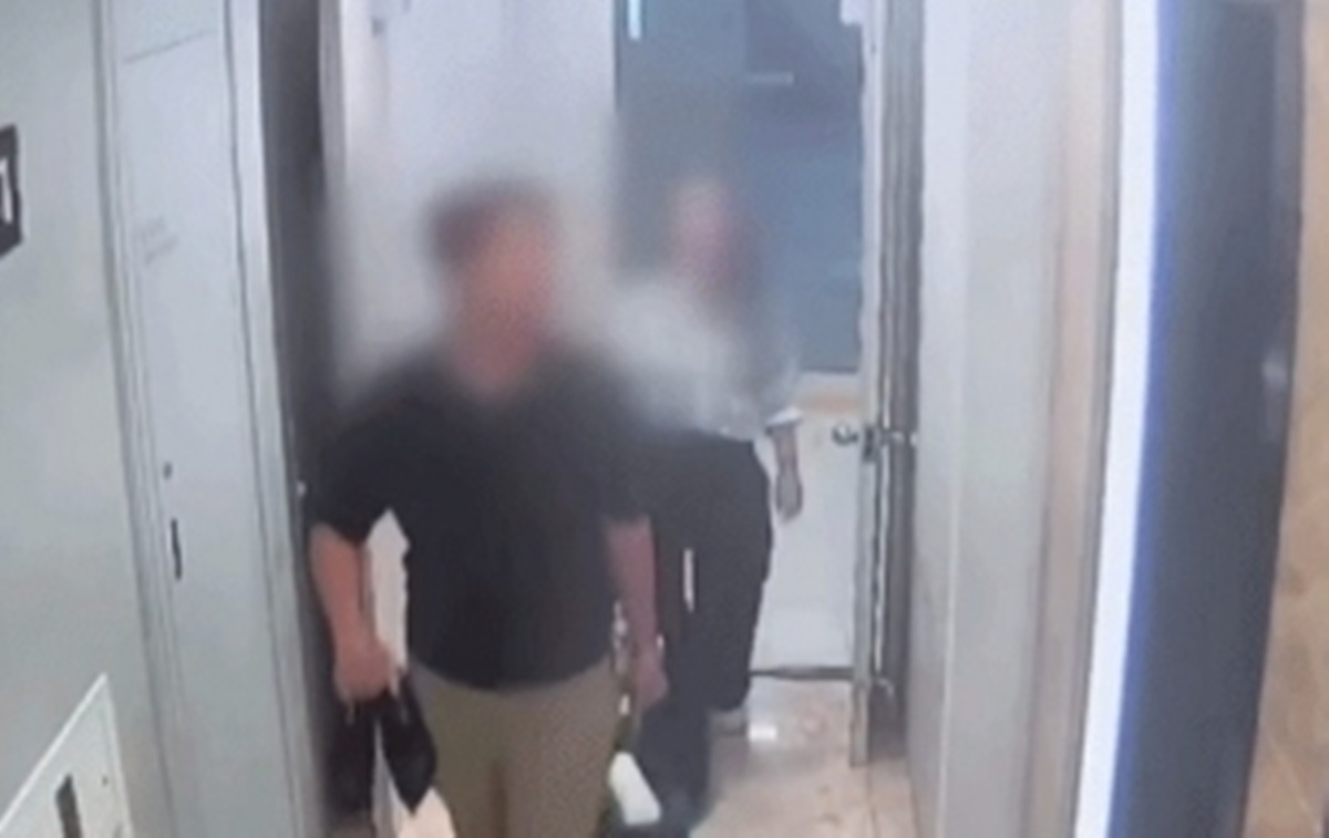 10 th&aacute;ng sau scandal ngoại t&igrave;nh chấn động, nữ ca sĩ bật kh&oacute;c tr&ecirc;n s&acirc;n khấu nhưng tiếp tục g&acirc;y tranh luận