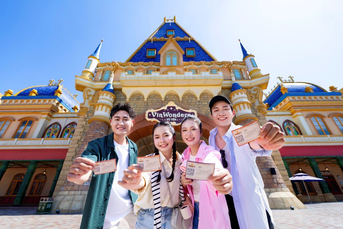 Sướng như cư d&acirc;n Vinhomes Royal Island: Nhận ngay \'cơn mưa\' ưu đ&atilde;i khi về ở sớm