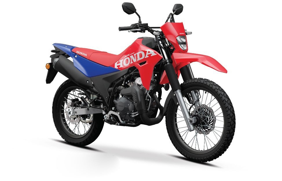 Tin xe hot 6/10: Honda ch&iacute;nh thức ra mắt &lsquo;đ&agrave;n em&rsquo; của Winner R, gi&aacute; 55 triệu đồng m&agrave; xịn hơn hẳn Yamaha Exciter ảnh 1