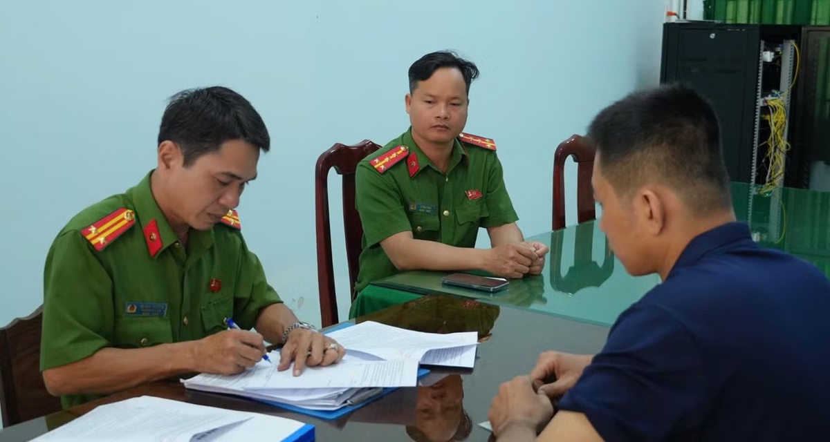 Danh t&iacute;nh v&agrave; c&aacute;i kết cho người đ&agrave;n &ocirc;ng gọi hơn 300 cuộc đến đường d&acirc;y n&oacute;ng để quấy rối Cảnh s&aacute;t 113