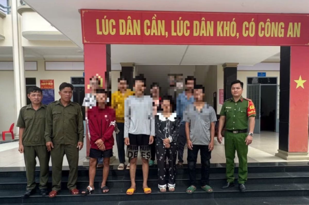 4 thanh thiếu ni&ecirc;n su&yacute;t bị lừa sang Campuchia v&igrave; lời mời lương 1,8 triệu đồng/ng&agrave;y tr&ecirc;n Facebook