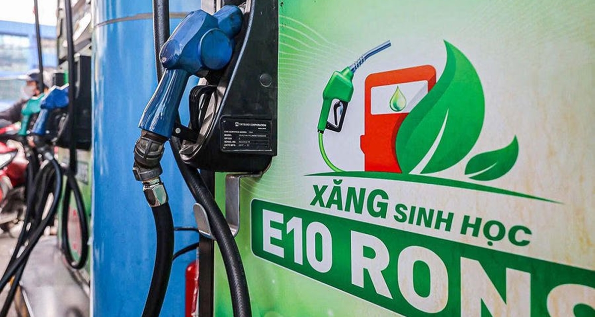 Gi&aacute; xăng dầu ng&agrave;y mai 15/10: Xăng sinh học E10, E5 giảm &lsquo;thần tốc&rsquo;, 1 mặt h&agrave;ng đi ngược chiều?