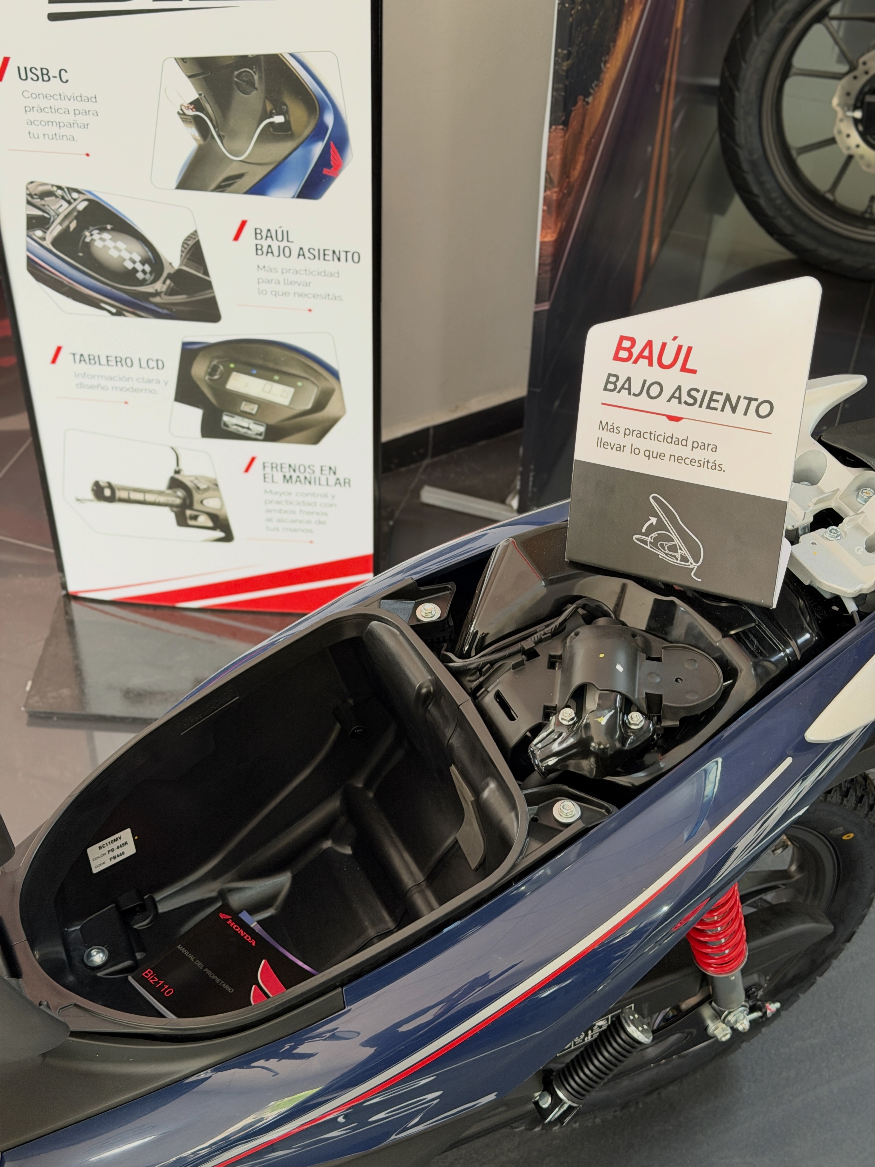 Honda ch&iacute;nh thức mở b&aacute;n &lsquo;xe số quốc d&acirc;n&rsquo; 110cc mới đẹp hơn Future, trang bị vượt mặt Wave Alpha v&agrave; RSX, gi&aacute; mềm ảnh 6