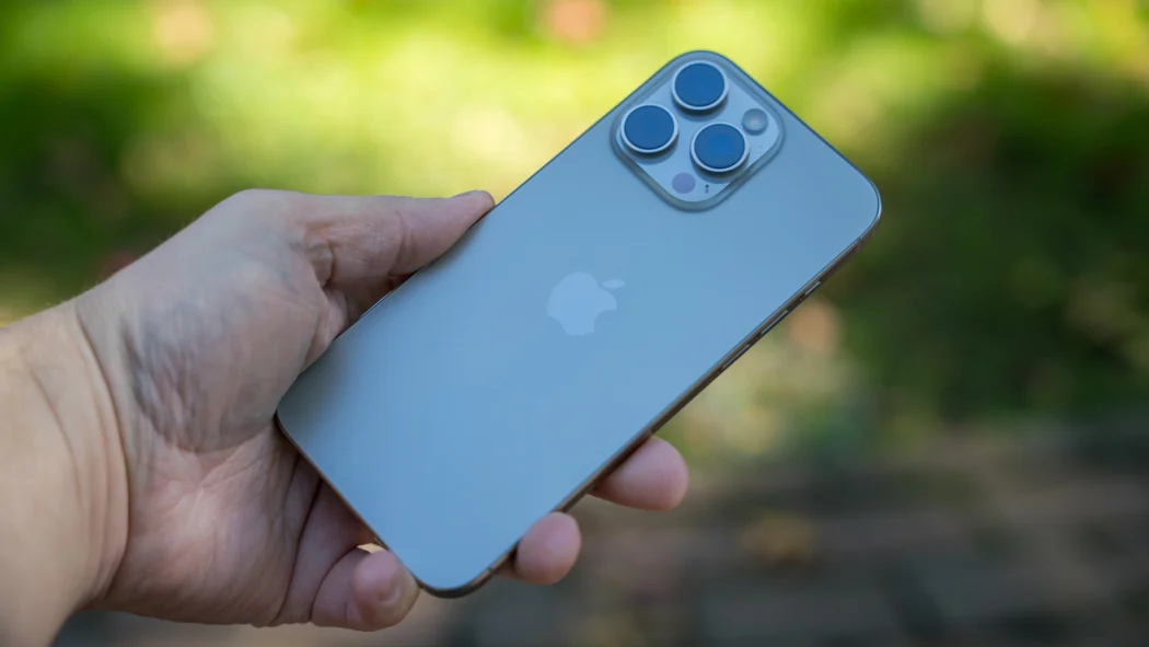 iphone-16-pro-max-1792124629.png