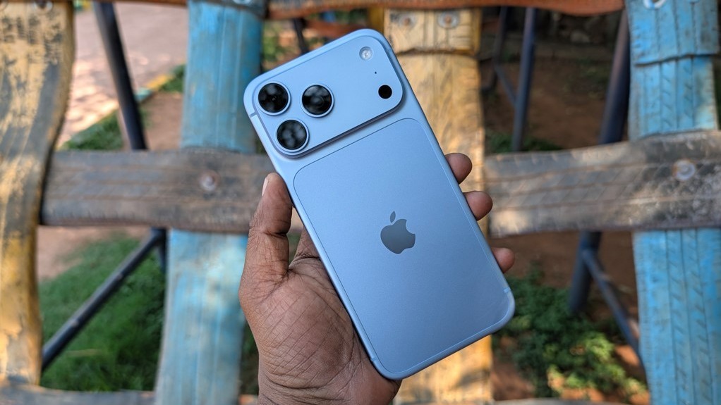 iphone-18-pro-max-1792121511.jpg