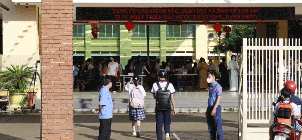 4 học sinh bị n&atilde;o m&ocirc; cầu, 1 em tử vong: T&igrave;nh h&igrave;nh 3 em học sinh? cấp kh&aacute;ng sinh cho hơn 2.000 người tại trường