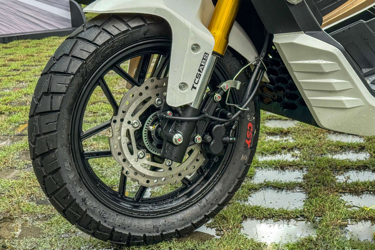 &lsquo;Vua xe ga&rsquo; 174cc mới ch&iacute;nh thức ra mắt: C&oacute; phanh ABS 2 k&ecirc;nh v&agrave; TCS như Honda SH, gi&aacute; 56,8 triệu đồng ngang Air Blade