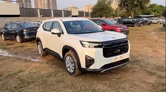 &lsquo;Honda City phi&ecirc;n bản SUV&rsquo; ch&iacute;nh thức mở b&aacute;n, gi&aacute; khởi điểm 318 triệu đồng rẻ hơn cả Hyundai Grand i10 v&agrave; Kia Morning ảnh 2